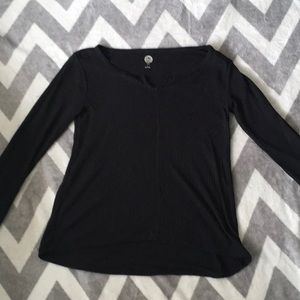 Juniors Black Long Sleeve Shirt